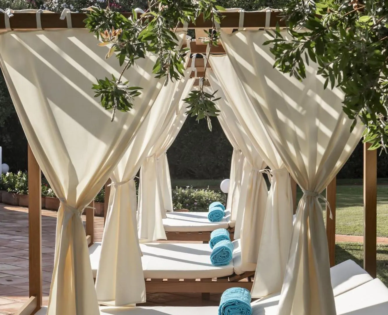 Hotel La Rocca Resort & Spa Baja Sardinia